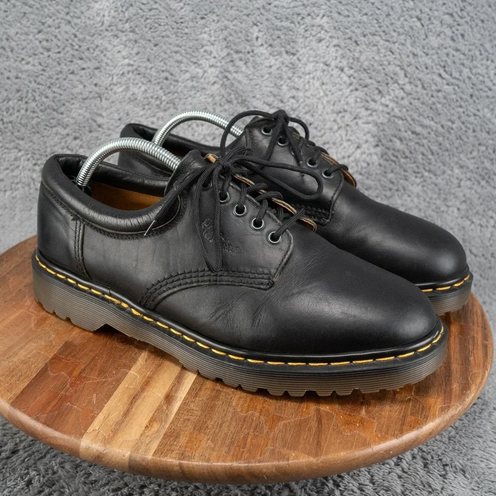 Dr. Martens 8053 Oxford Mens 11 Black Good Vintage Made in England 5 Eye Shoe